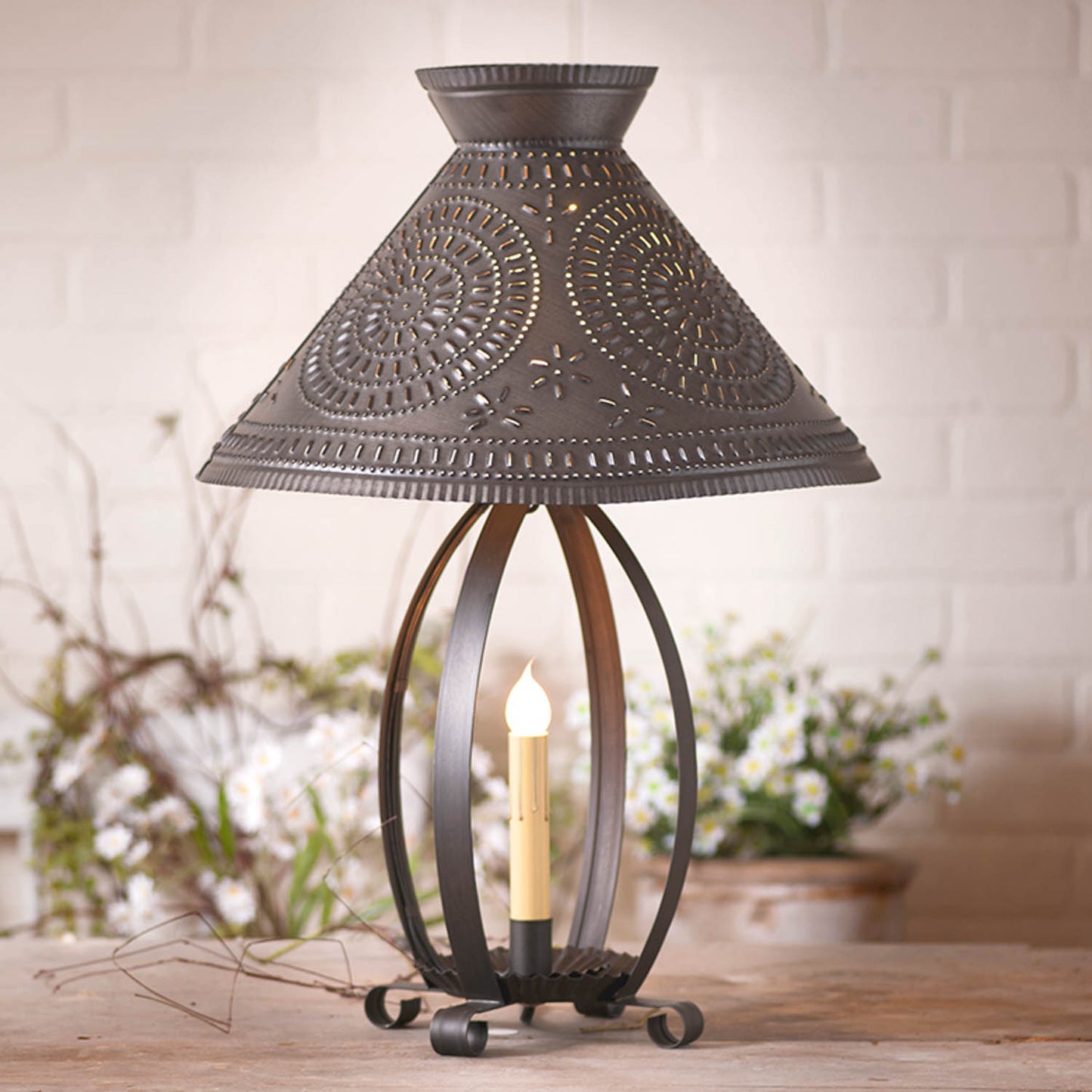 Betsy Ross Lamp with Chisel Shade in Kettle Black