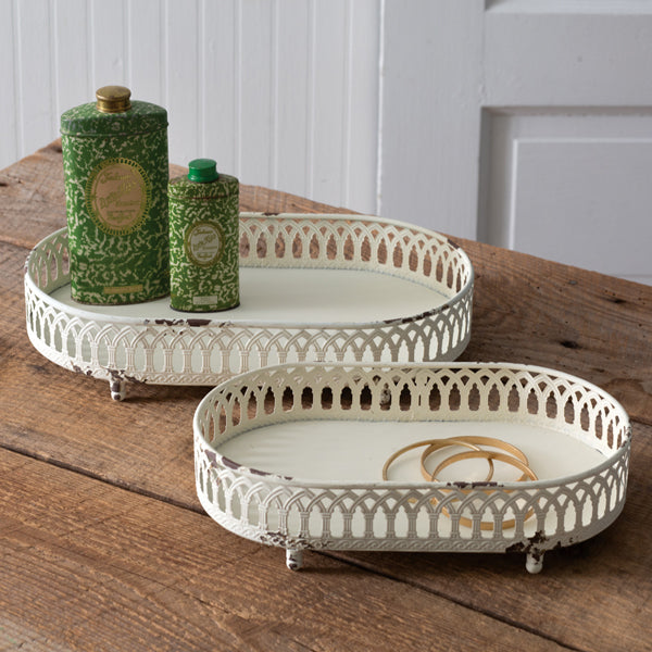 Set of Two Chantilly Tabletop Trays